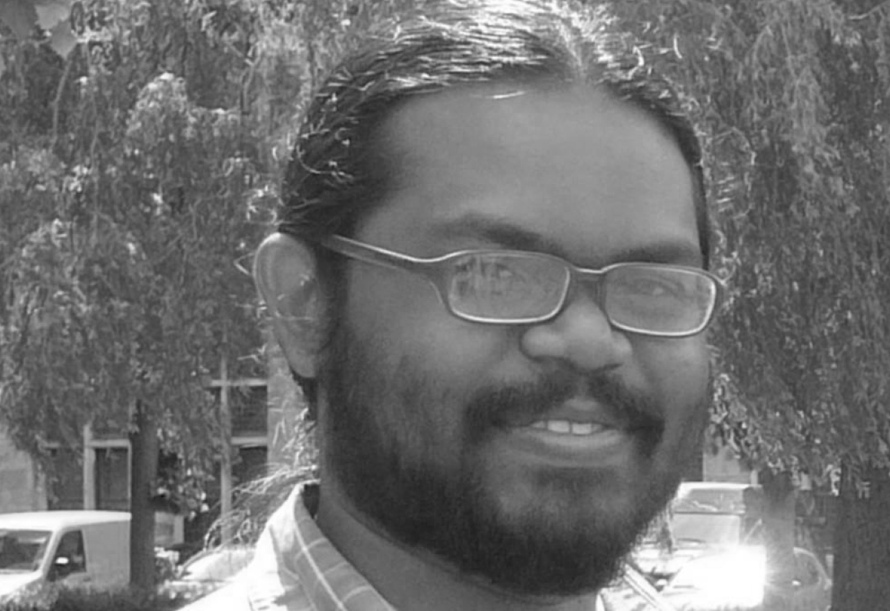 Dr. Shankar K. Selvaraja Dr. Shankar K. Selvaraja