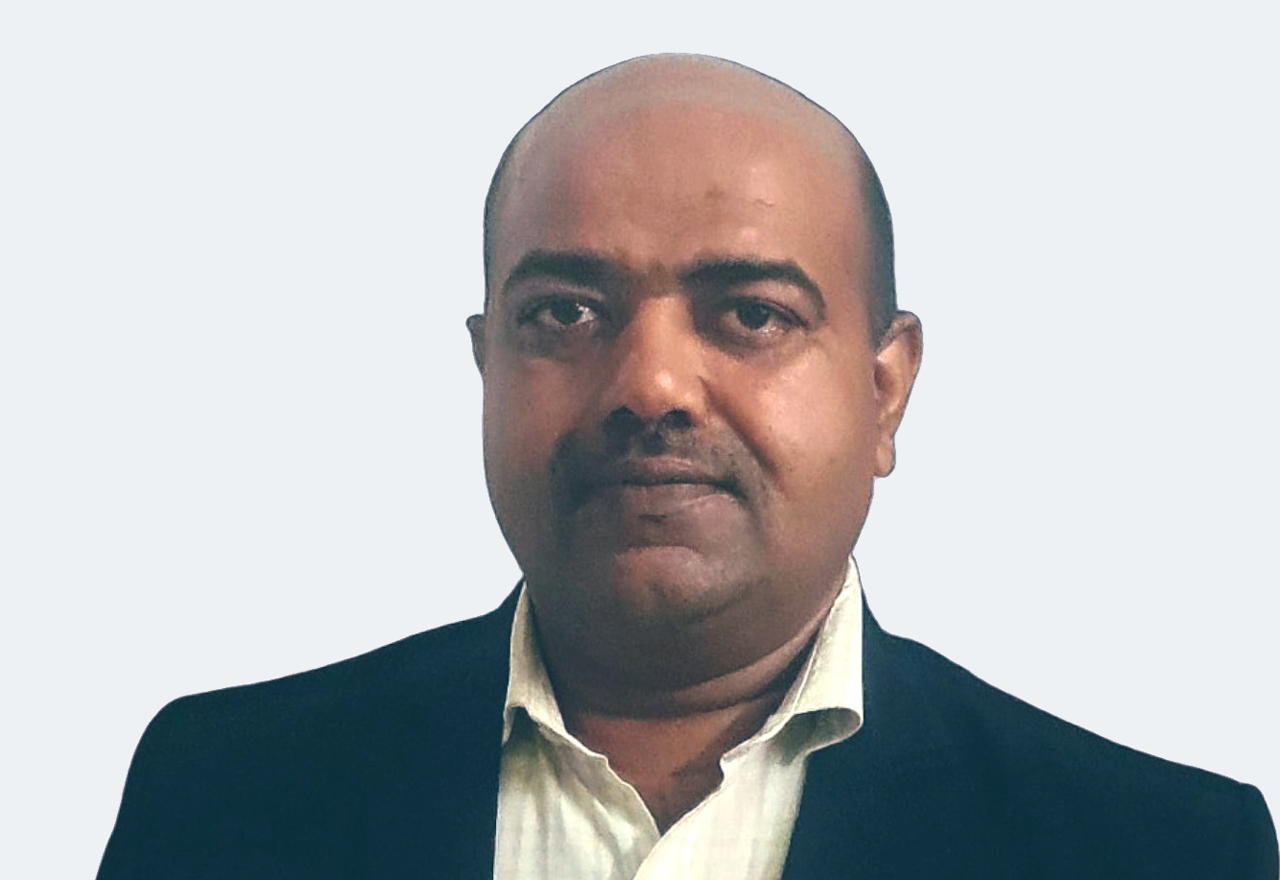 Photo headshot of Nilesh Kulkarni, Executive Advisor for AIFSE and GCCs, Thoughtworks
