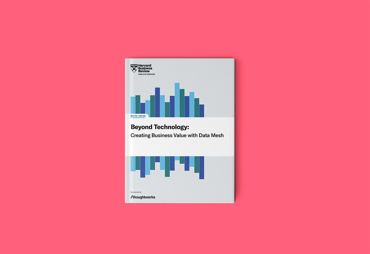 Más allá de la tecnología portada del informe técnico