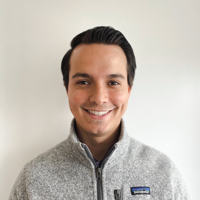 Headshot of Davis Hirsch