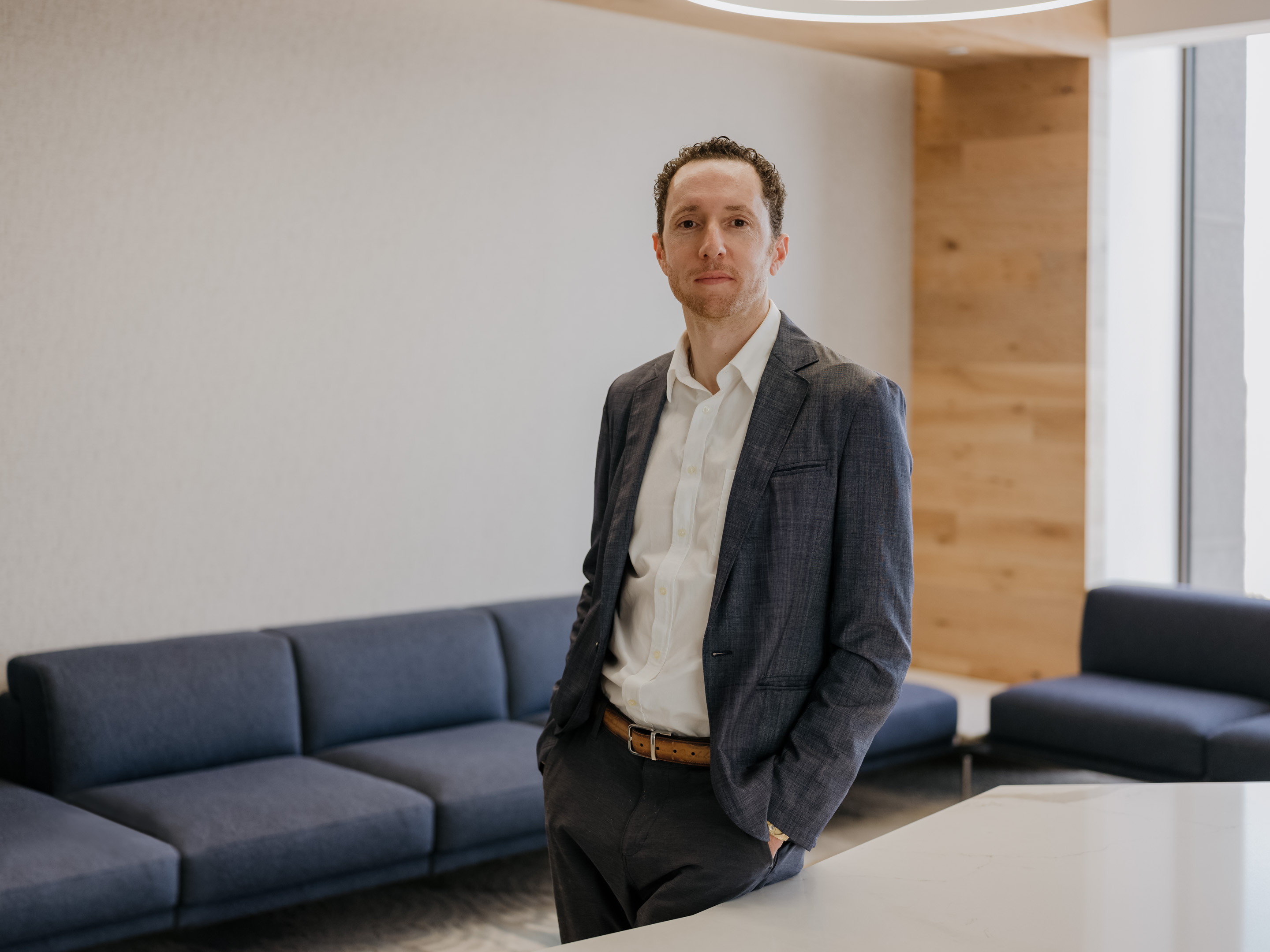 Headshot Edward Hieatt