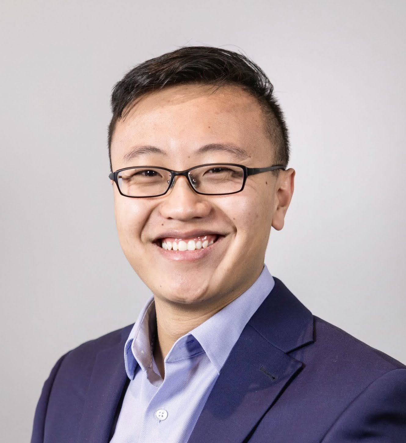 headshot of jj tang