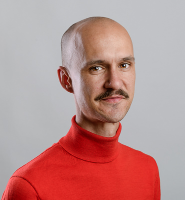 Headshot of Jiri Novacek