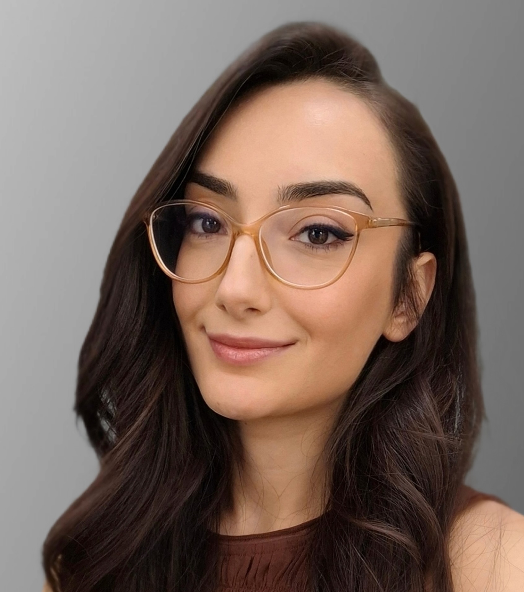 Lorisa headshot