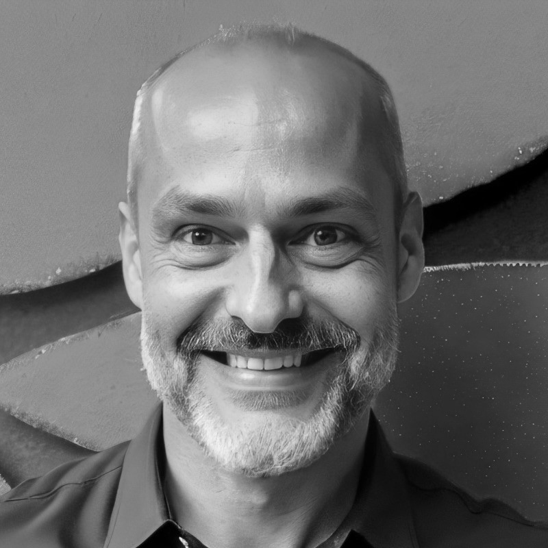 Headshot of Markus Rettstatt